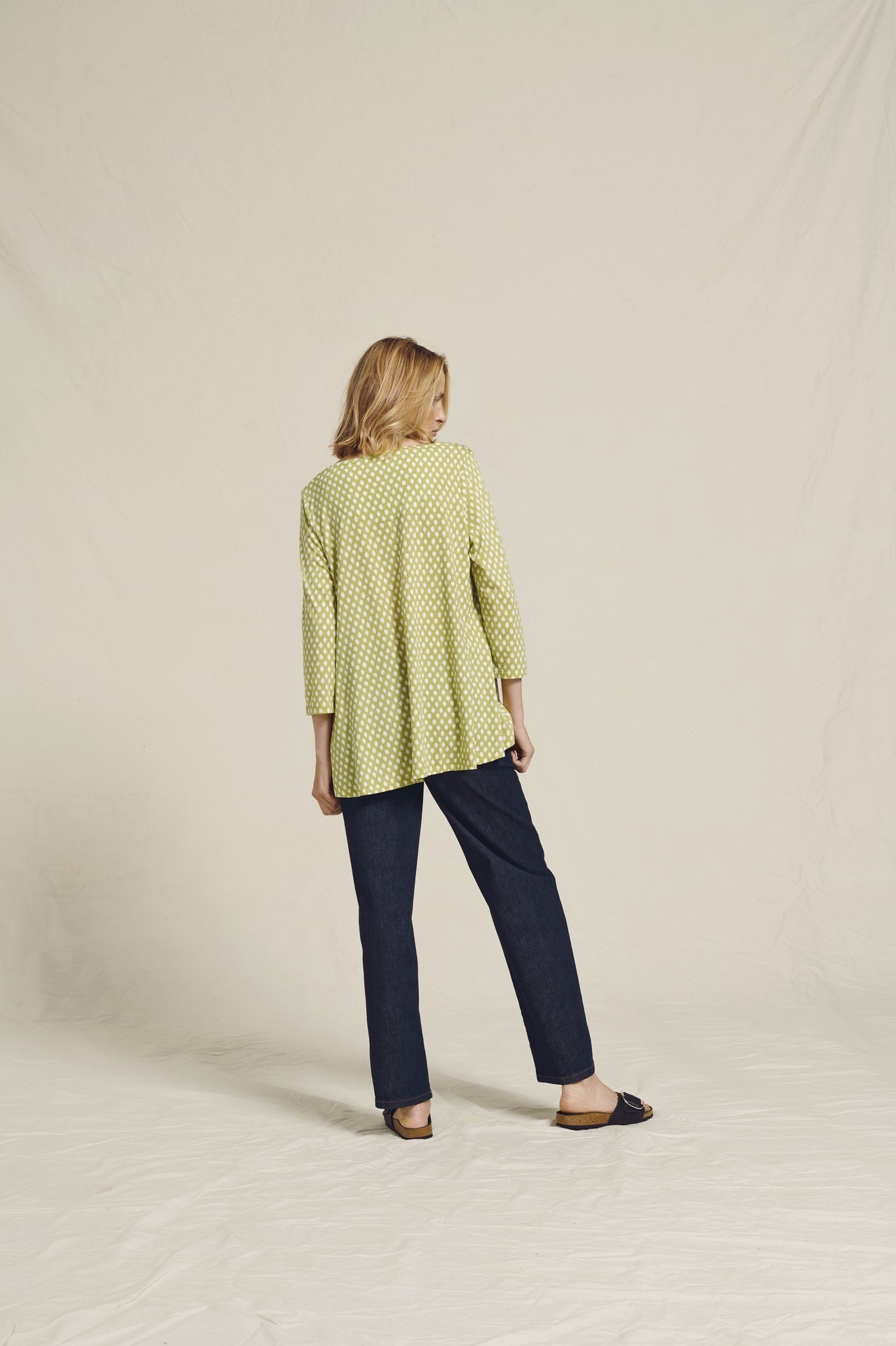 Two Danes Betta T-shirt Lentil Green