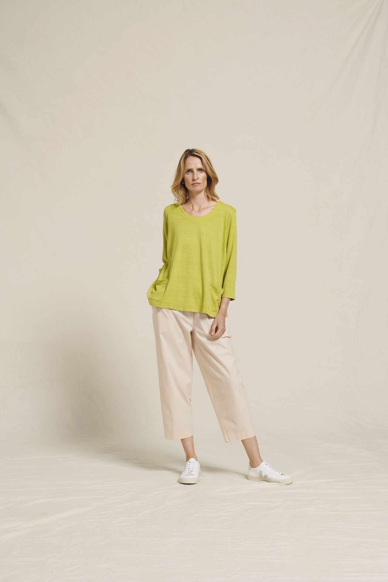 Two Danes Haiam T-shirt Lentil Green
