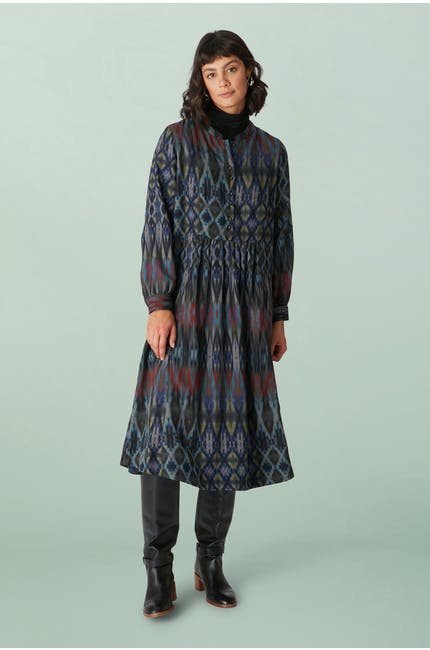 JessieJuniper Patched Ikat Print Dress Blue
