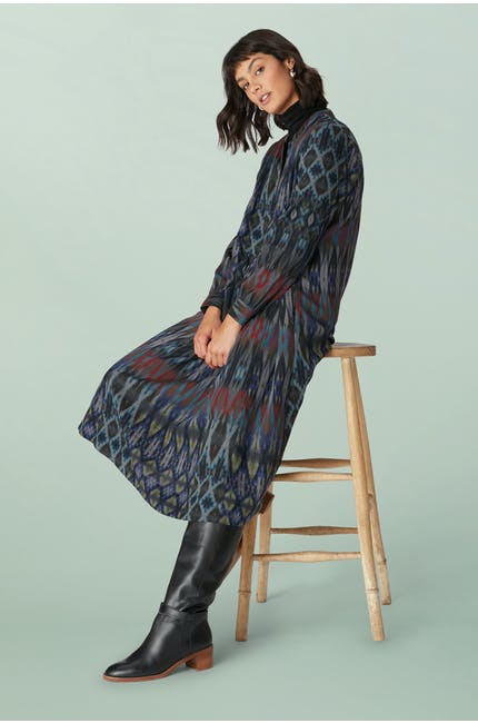 JessieJuniper Patched Ikat Print Dress Blue