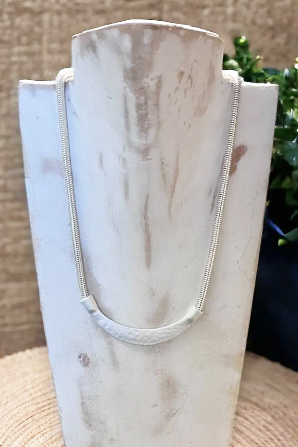 Simple Matte Curved Bar Necklace