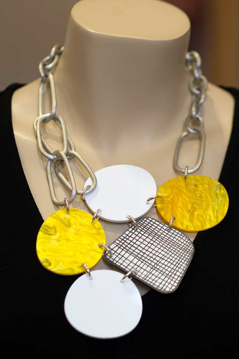 JessieJuniper Chain Necklace Yellow K2128