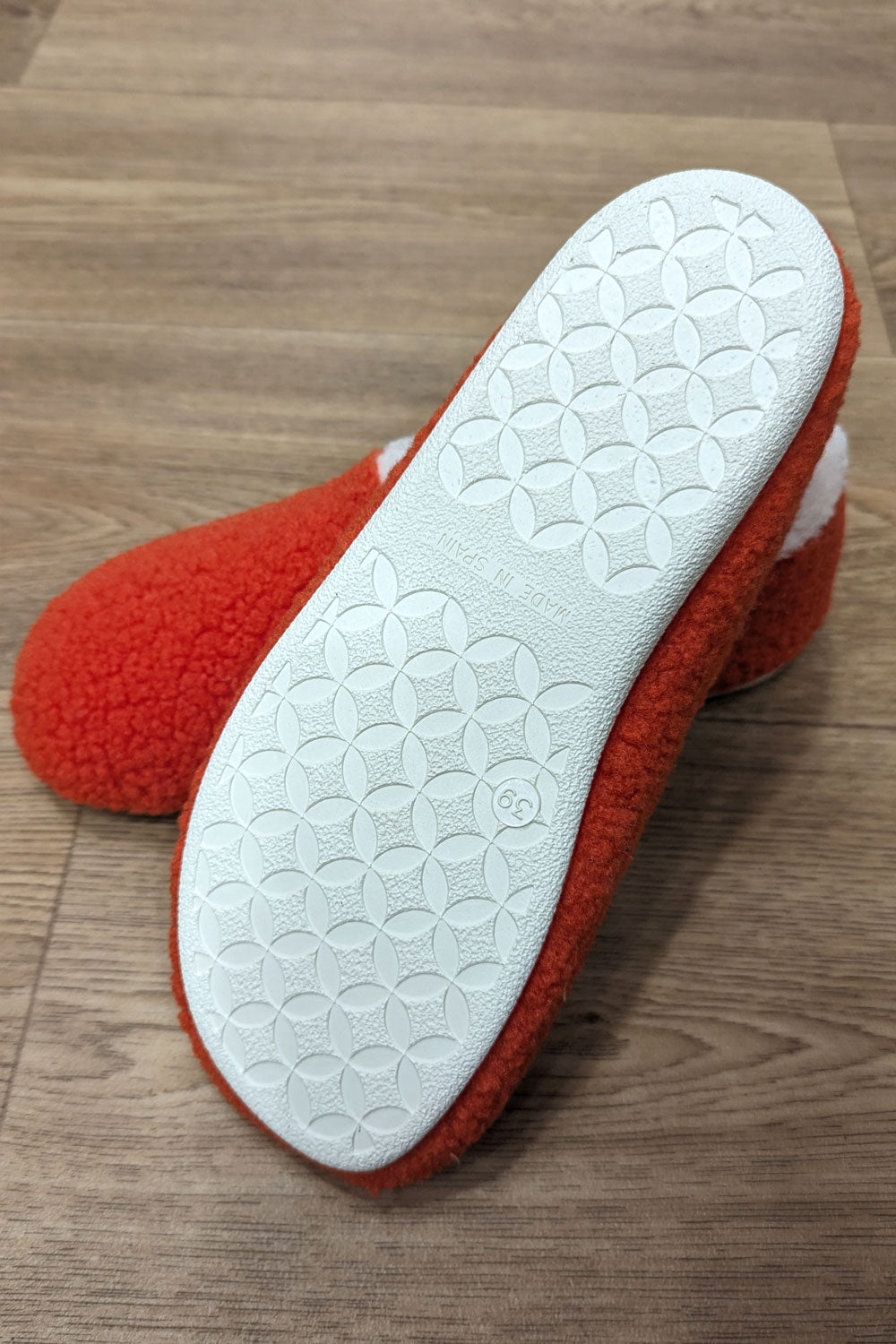Macarena Kela Donkey Slippers Naranja Red