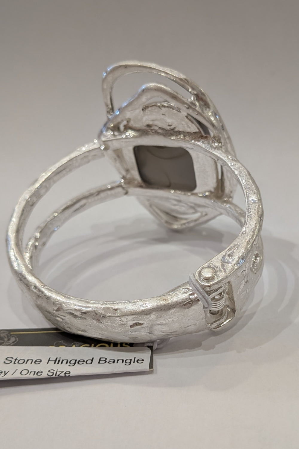 Large Resin Stone Hinged Bangle