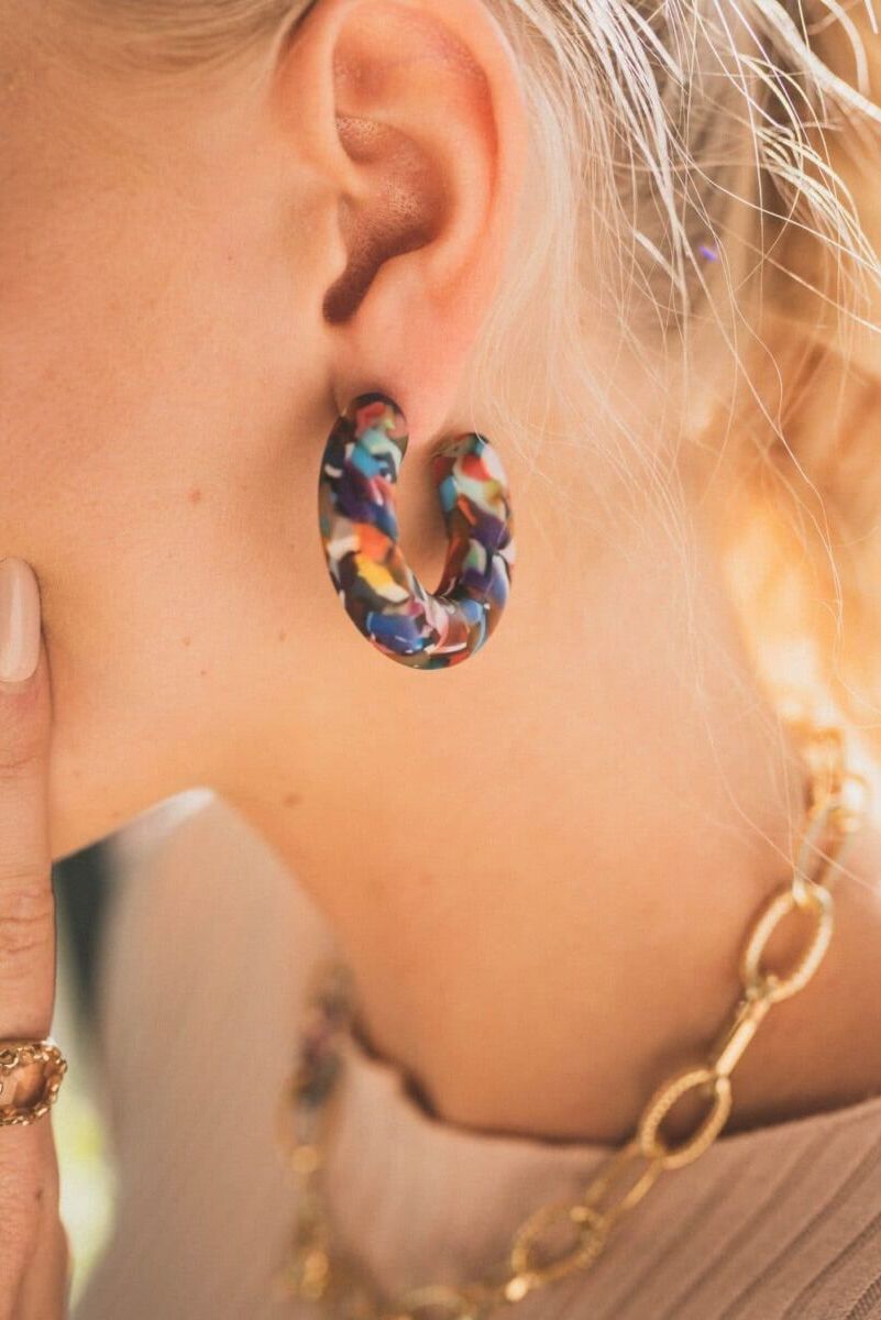 Big Metal London Amy Matte Resin Earrings Red