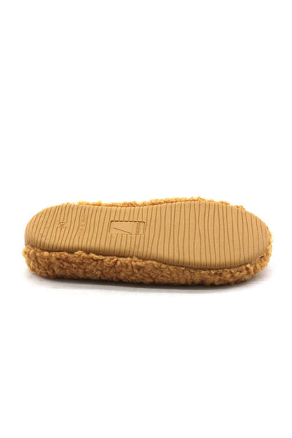 Curly York Slippers