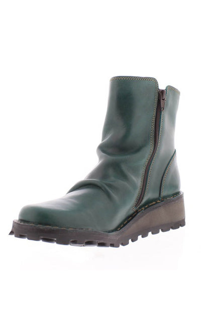 Hole Leather Boots