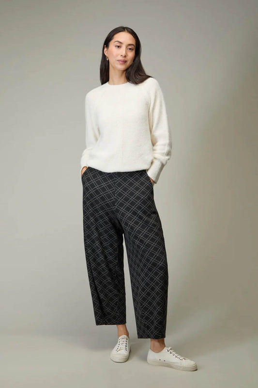 Layered Square Jacquard Trousers