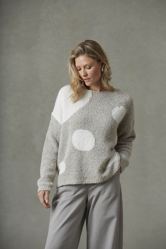 Boucle 2583 Sweater With Dots