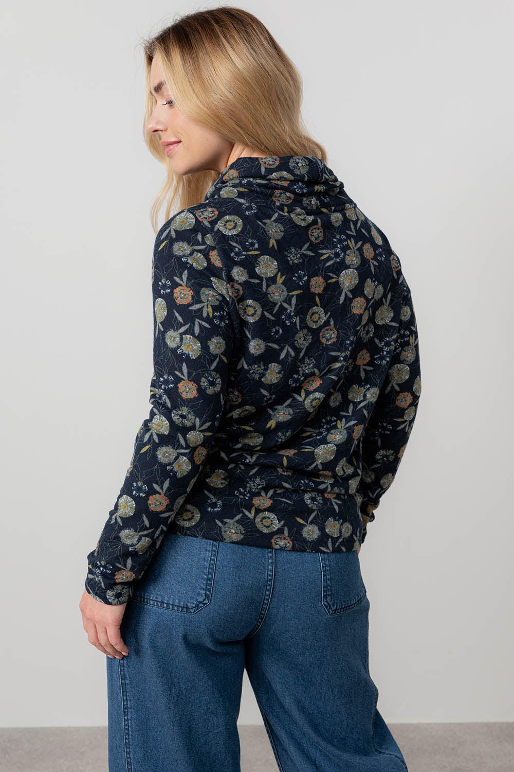 Budling Relaxed Everyday Jumper