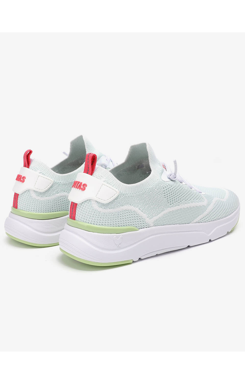 Cue Lightweight Trainers