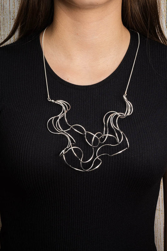 Wow Mini Wire Necklace