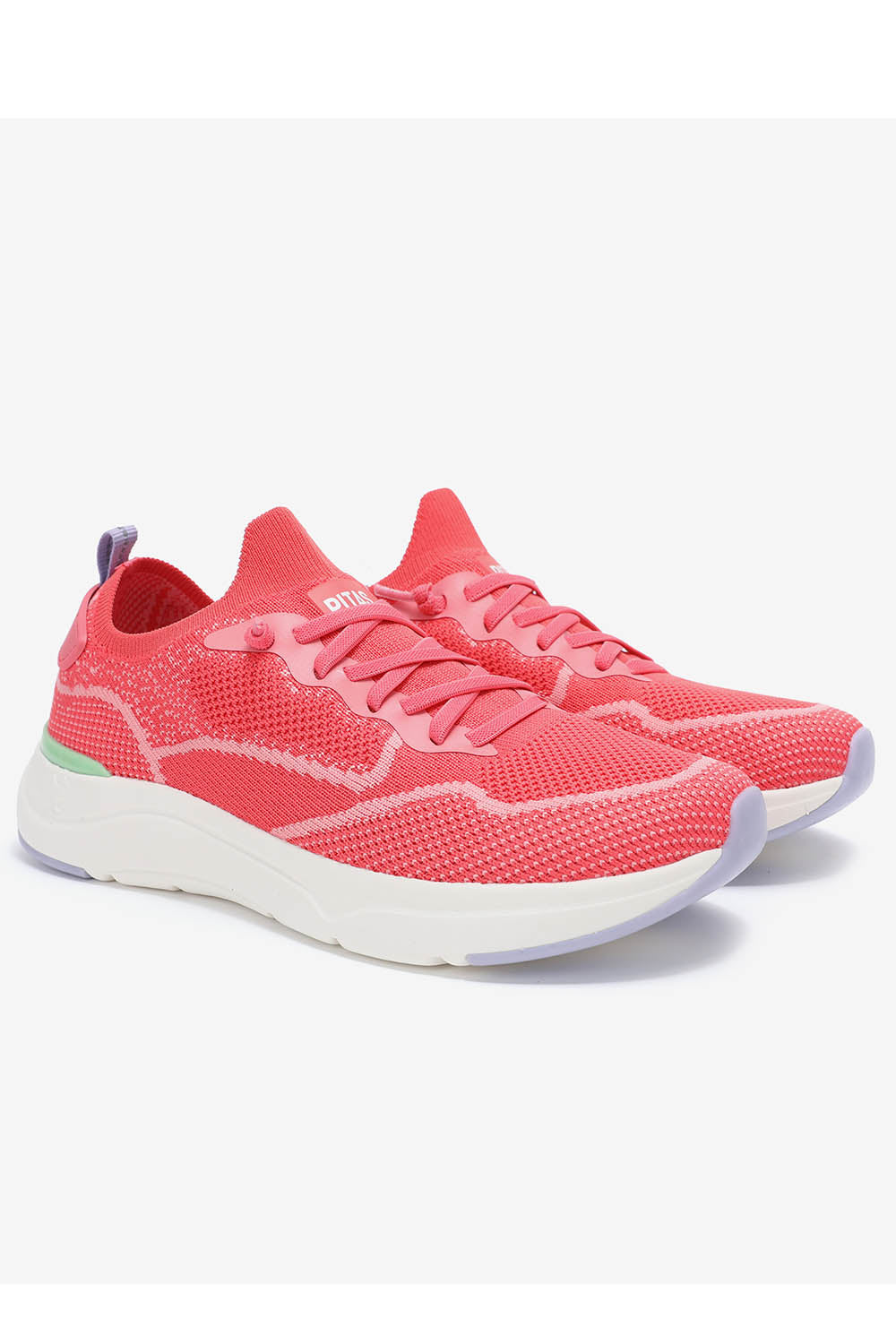 Cue Lightweight Trainers