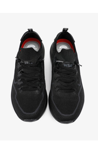 Cue Lightweight Trainers