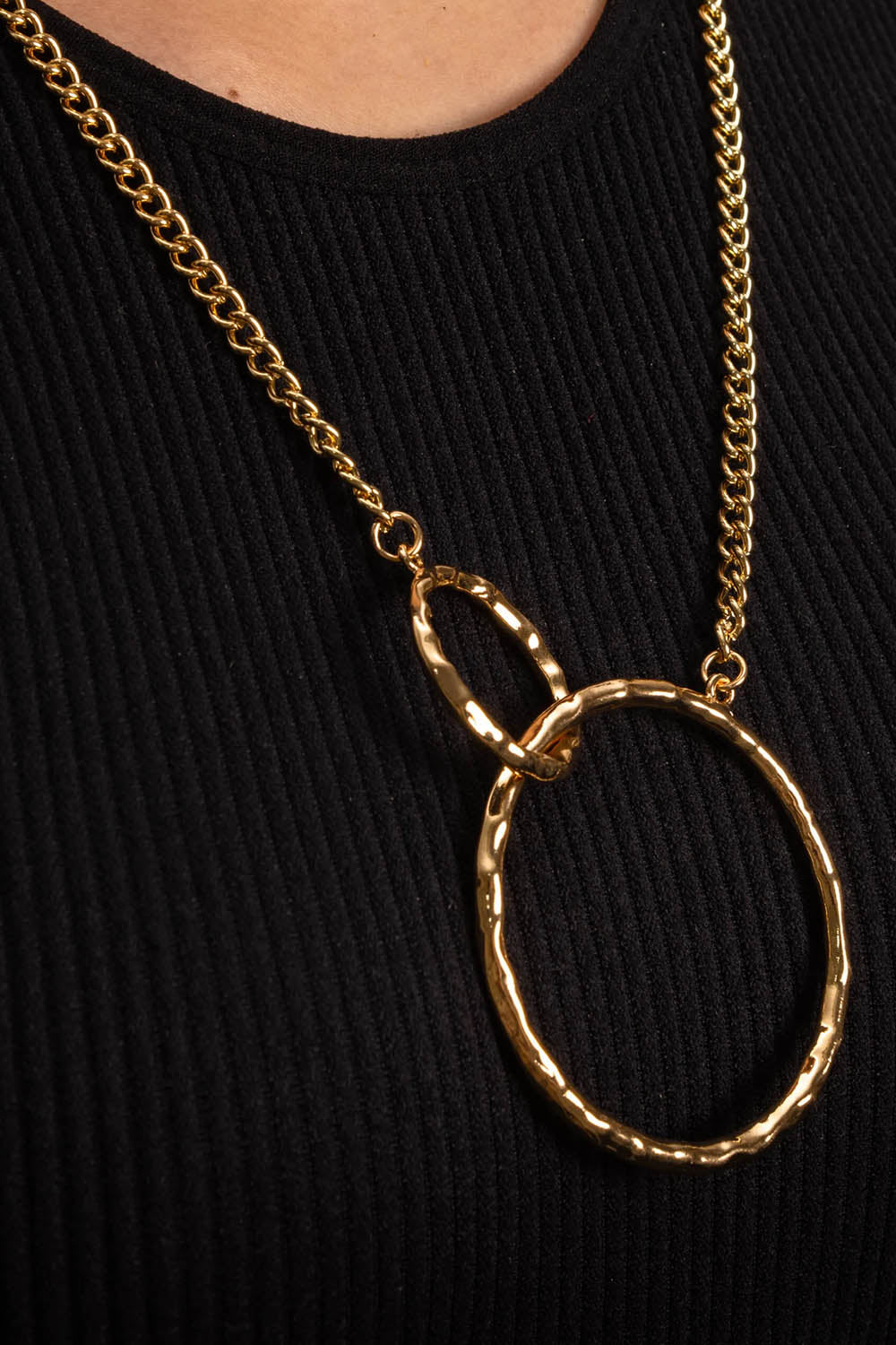 Entwined Circle Necklace