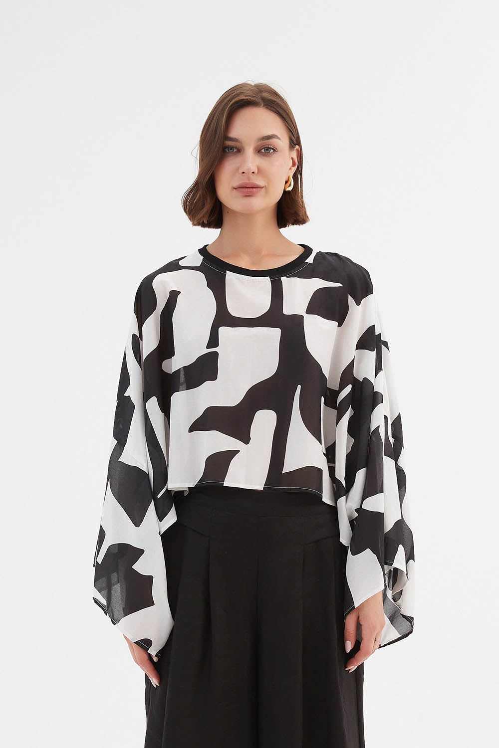 Jys Topper Silky Oversized Layer Top – Jessie Juniper