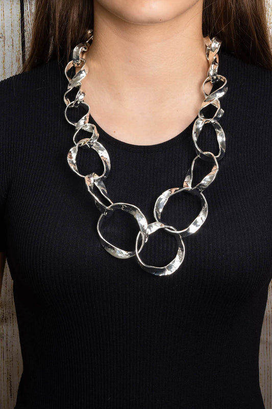 Silver Chunky Loop Necklace
