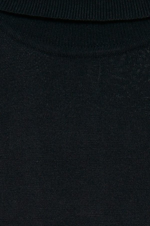 Ichi Mafa Roll Neck Black