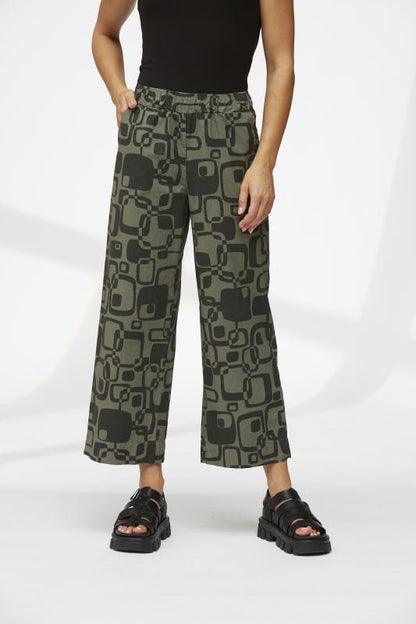 Yellow Label Abstract Square 7/8 Pants Khaki Green
