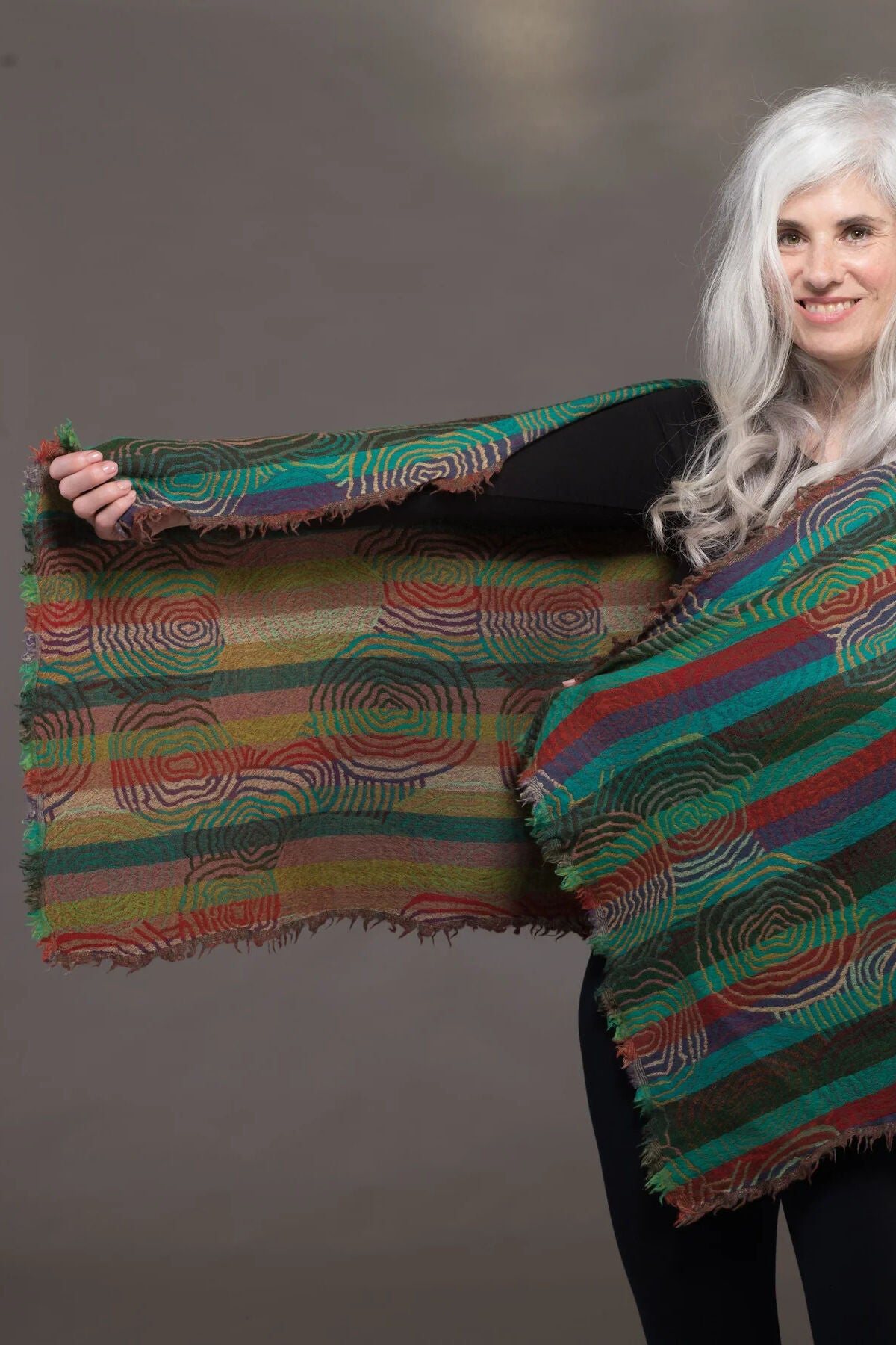 Nila Rubia Spiral Shawl 