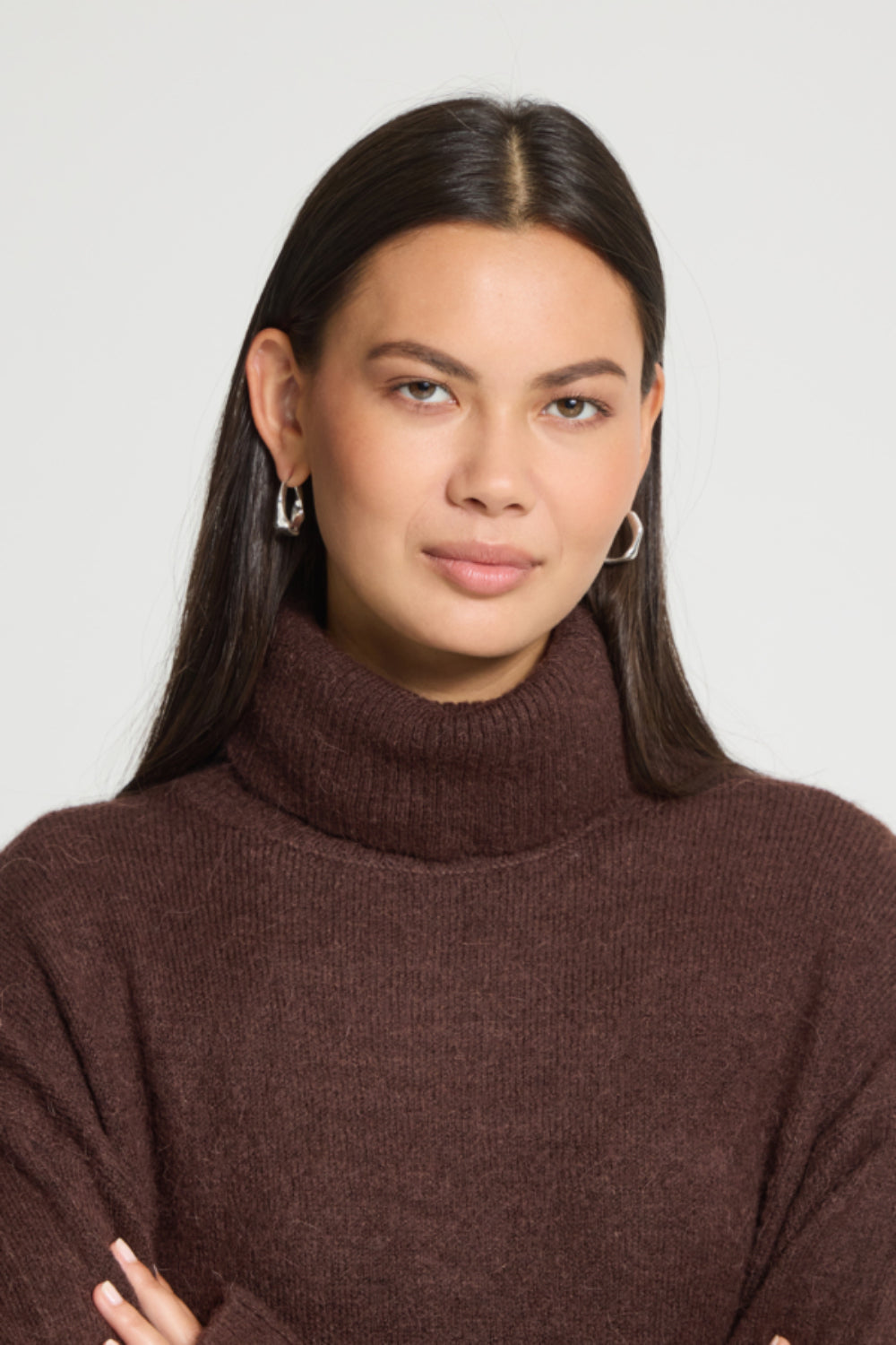 Kamara Roll Neck