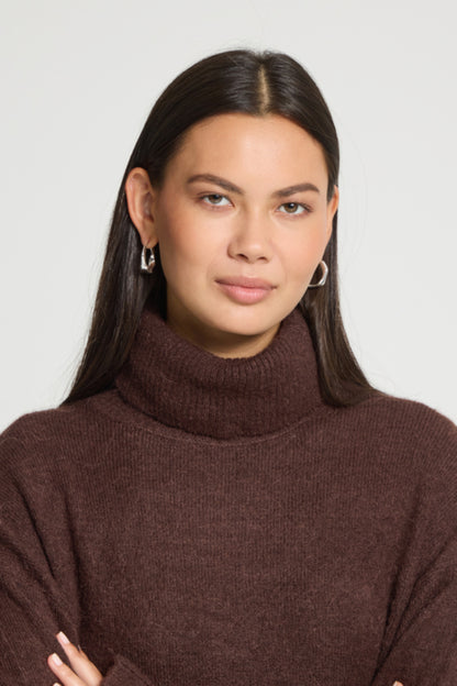 Kamara Roll Neck