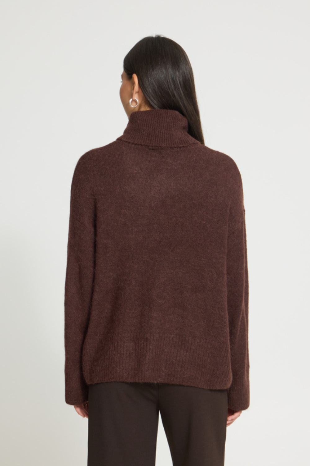 Kamara Roll Neck
