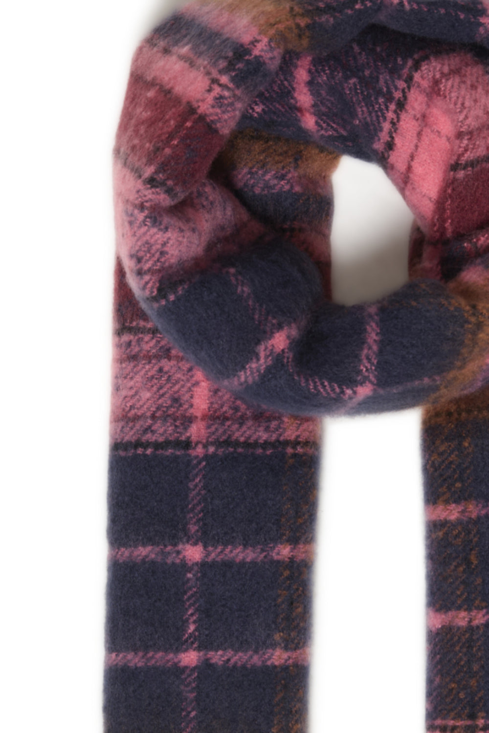 Delia Scarf