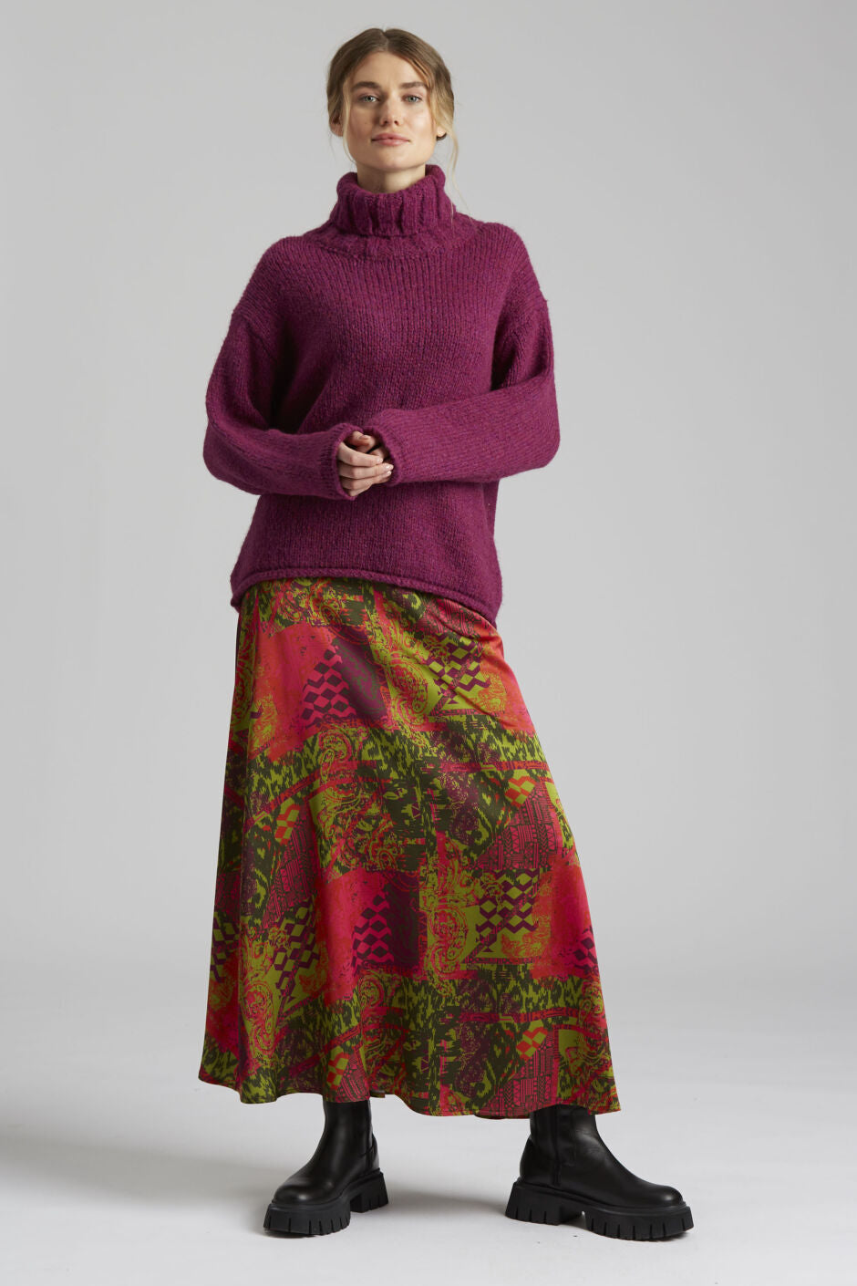 Yellow Label Green Collage Printed Skirt Green