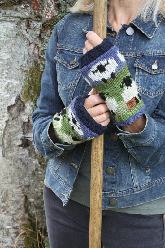 Pachamama Flock of sheep Handwarmer Green