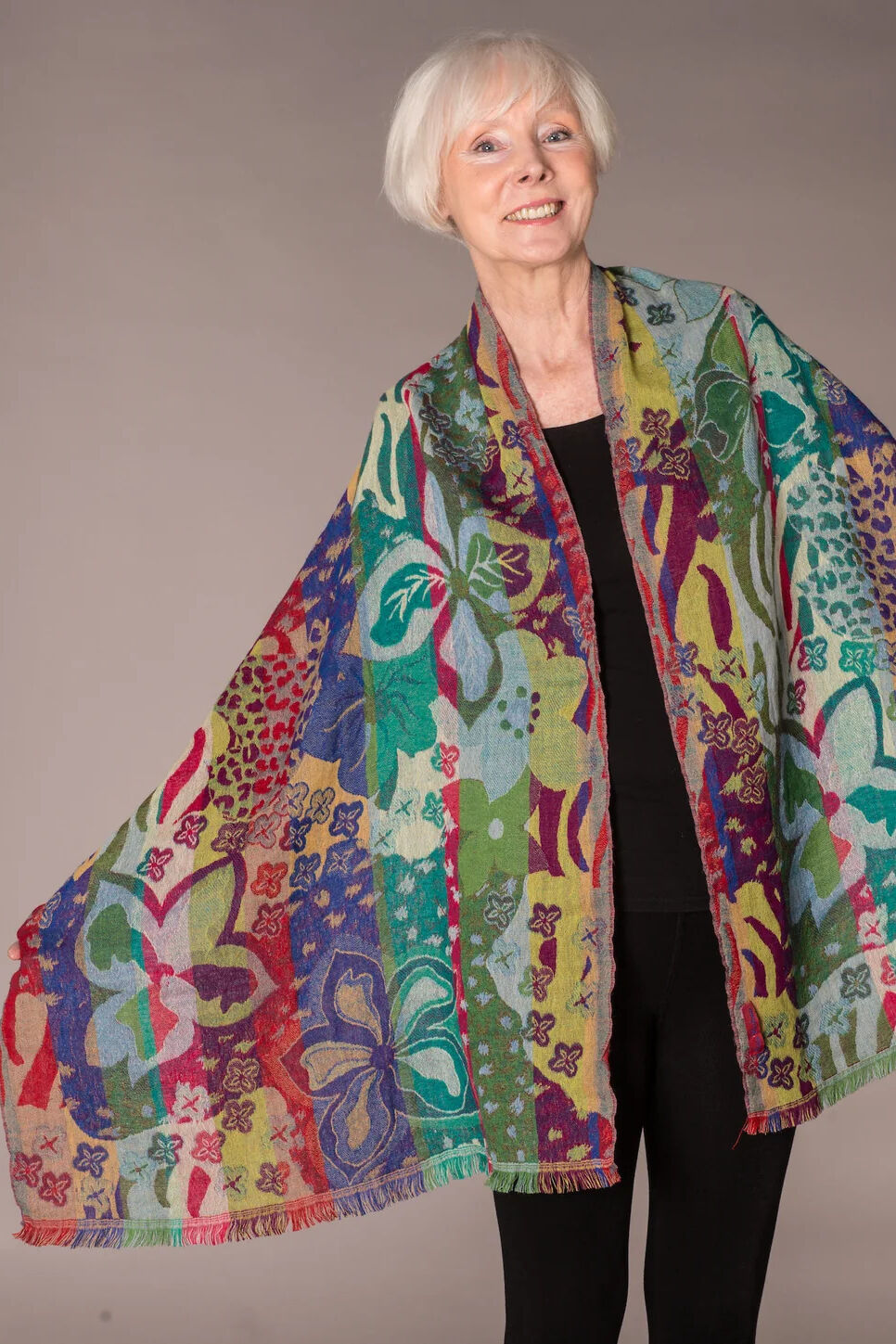 Nila Rubia Jungle Flower Shawl 