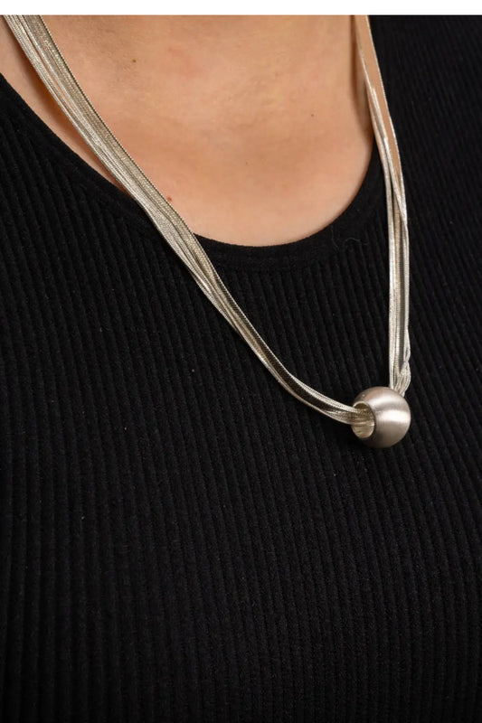 Sculpted Simple Matte Necklace