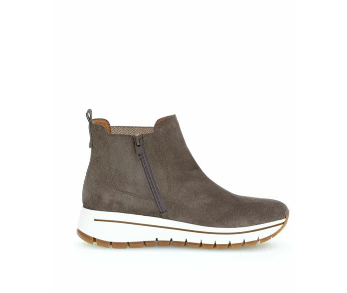Gabor Shoes Aero Trainer Boot Brown