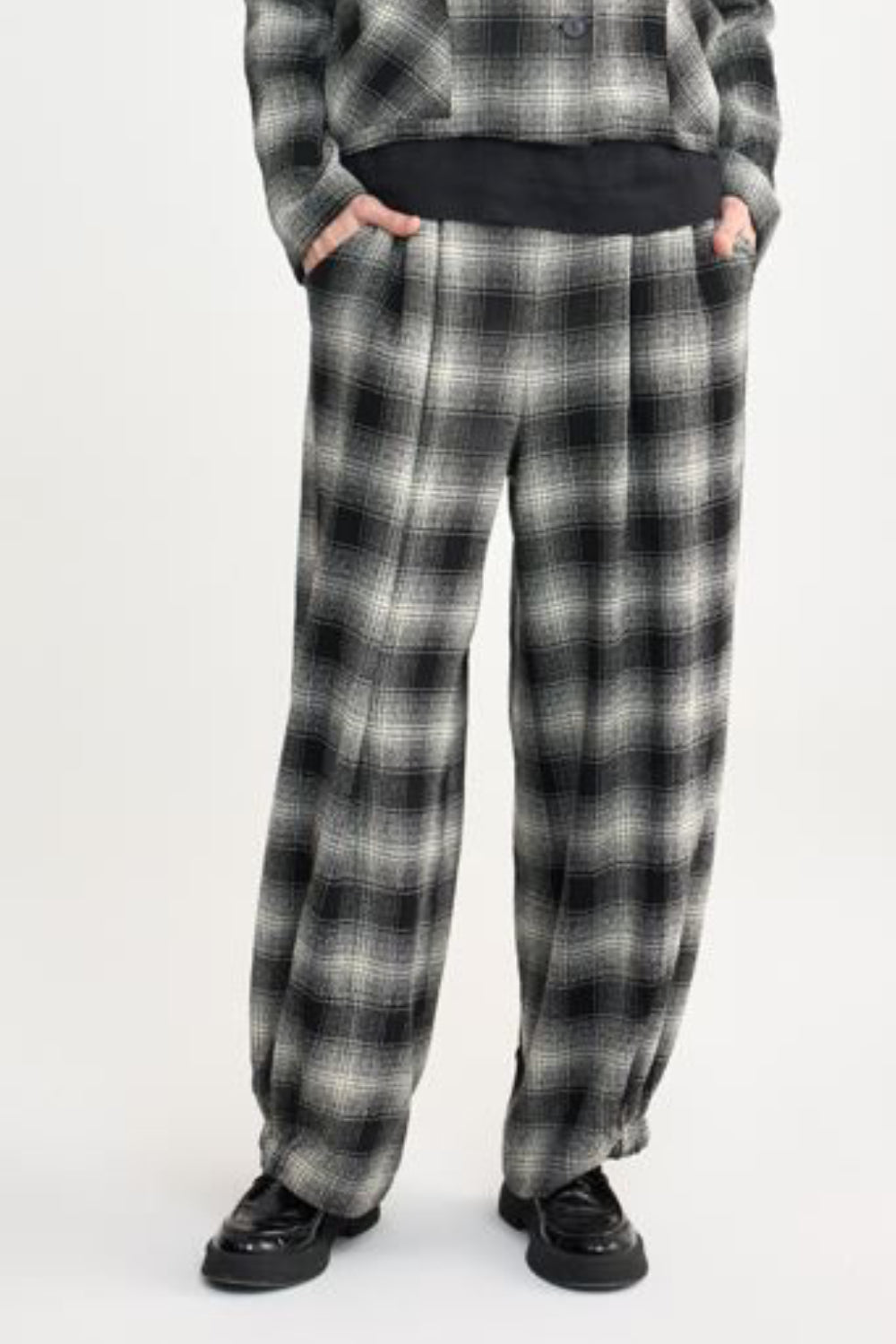 Mia Woven Trousers