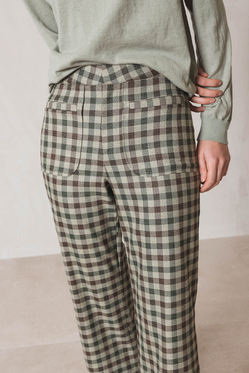 Indi & Cold Moss Lichen Plaid Trousers Green