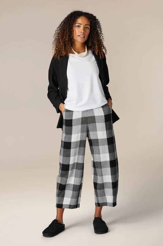 Crinkle Grid Check Trousers Black