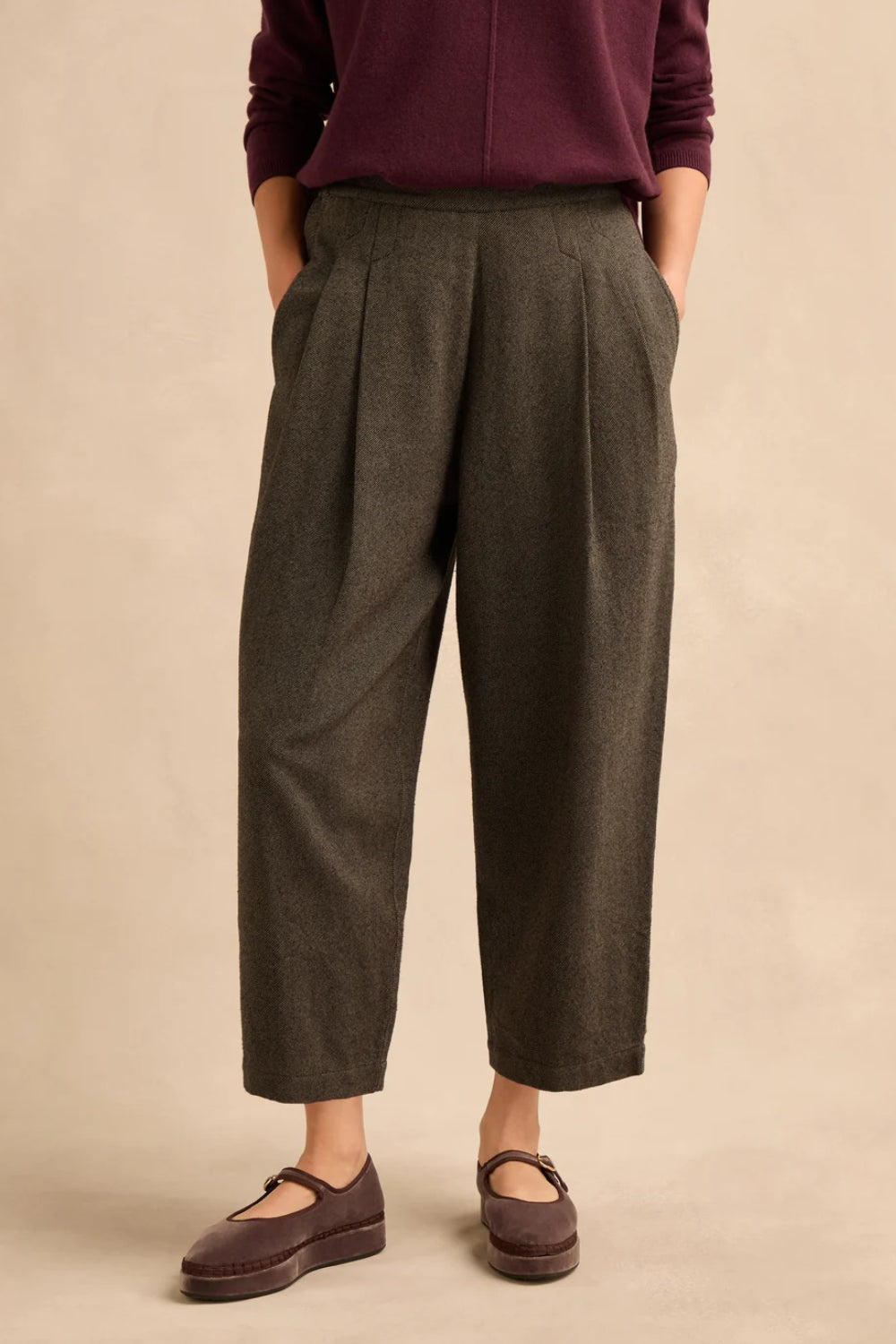 Cotton Twill Barrel Trousers