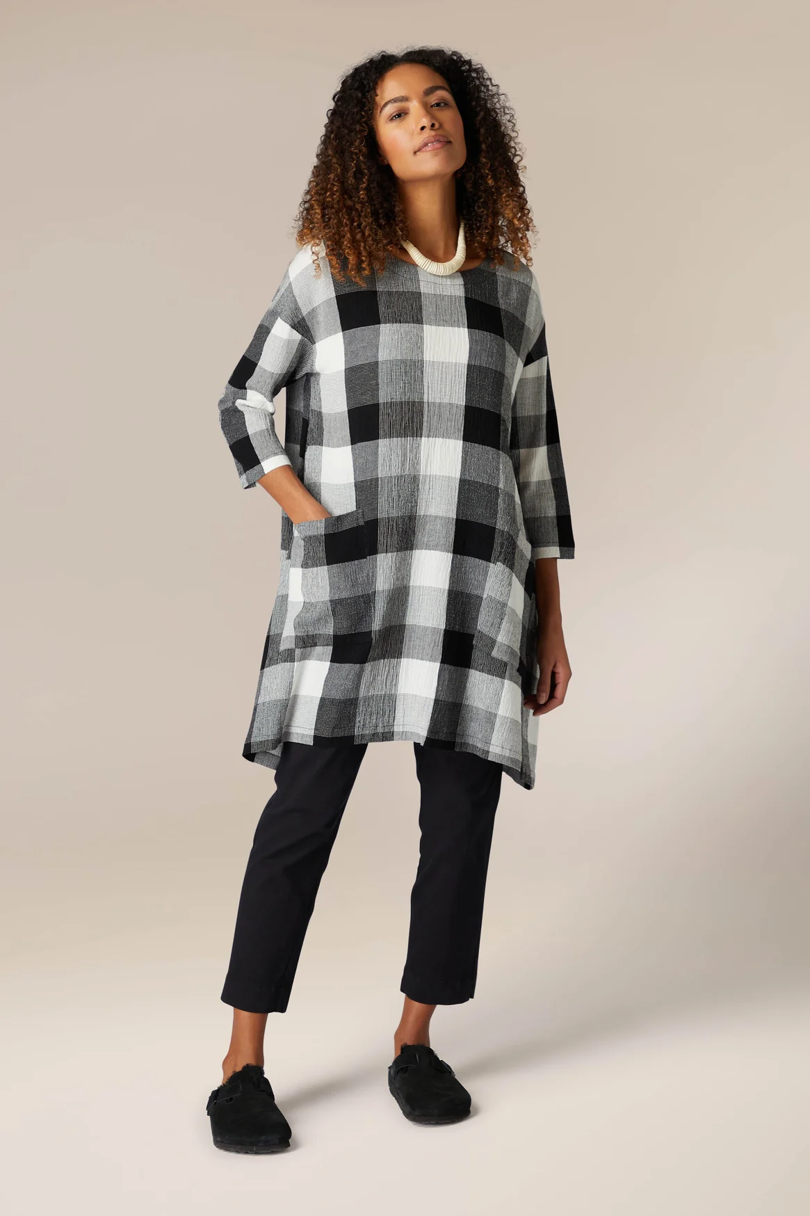 Sahara Crinkle Grid Check Tunic Black Black