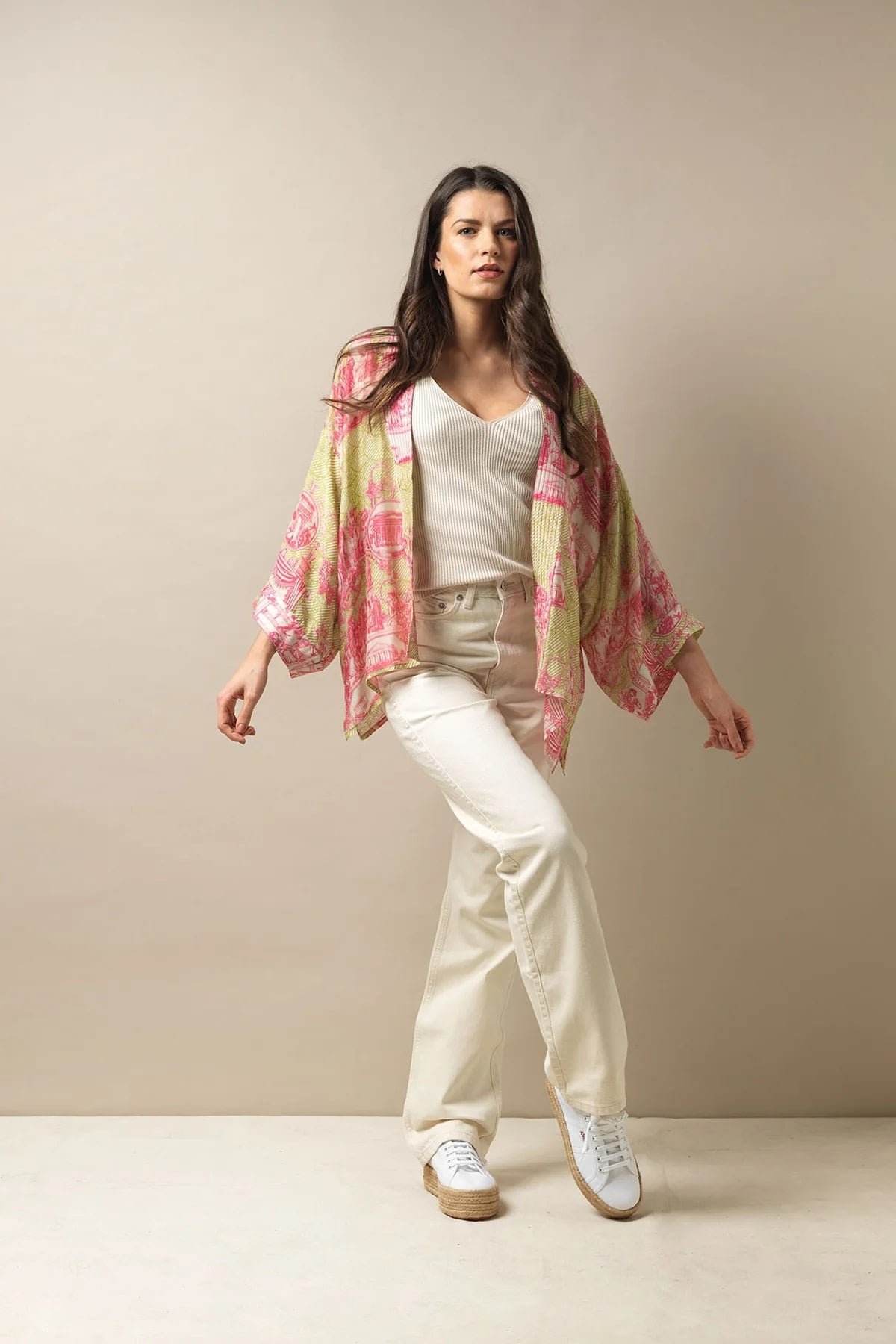 One Hundred Stars Ancient Columns Kimono Olive