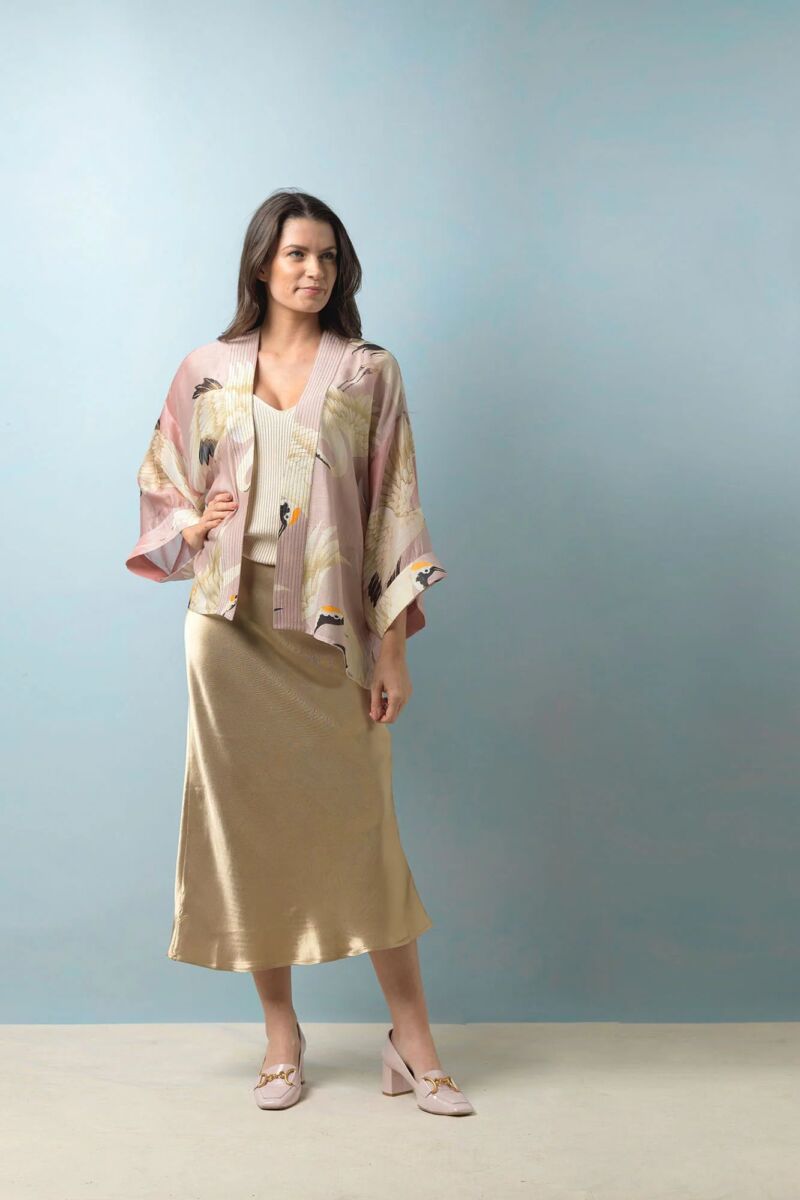 One Hundred Stars Stork Kimono Plaster Pink