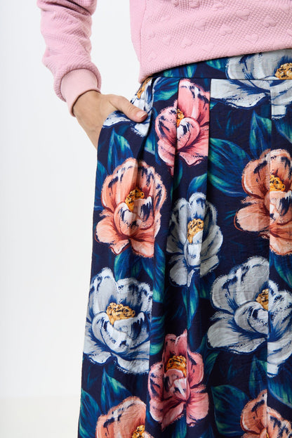 Lizea Peonies Pleated Midi Skirt
