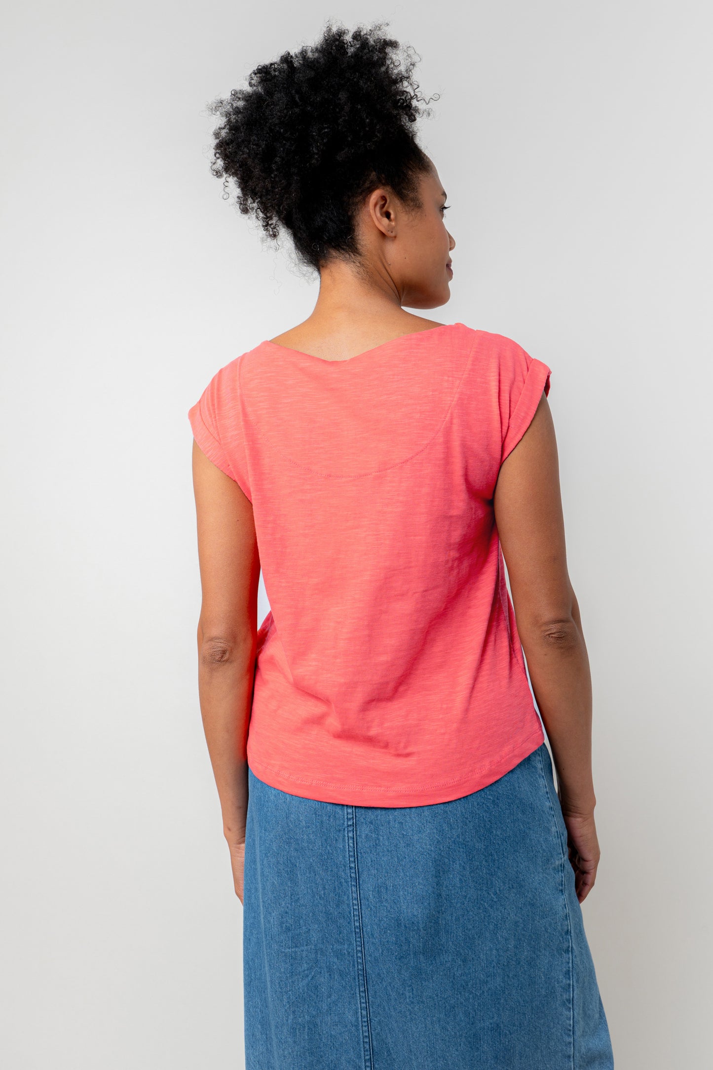 Plain Sway Tee