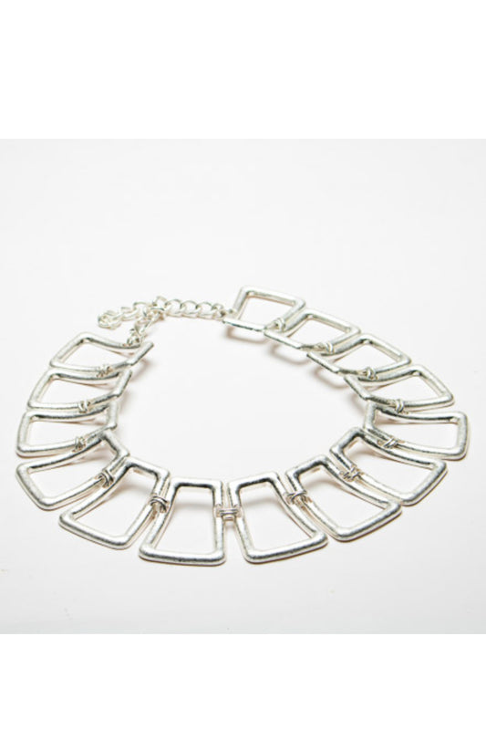 Short Metal Link Necklace