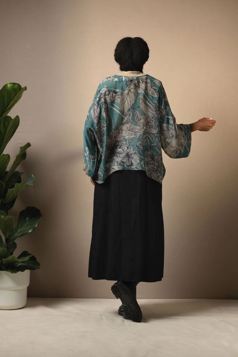 One Hundred Stars Etched Floral Kimono Teal