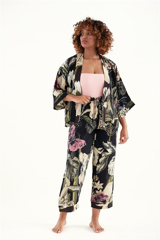 One Hundred Stars Crepe Kimono Iris Black
