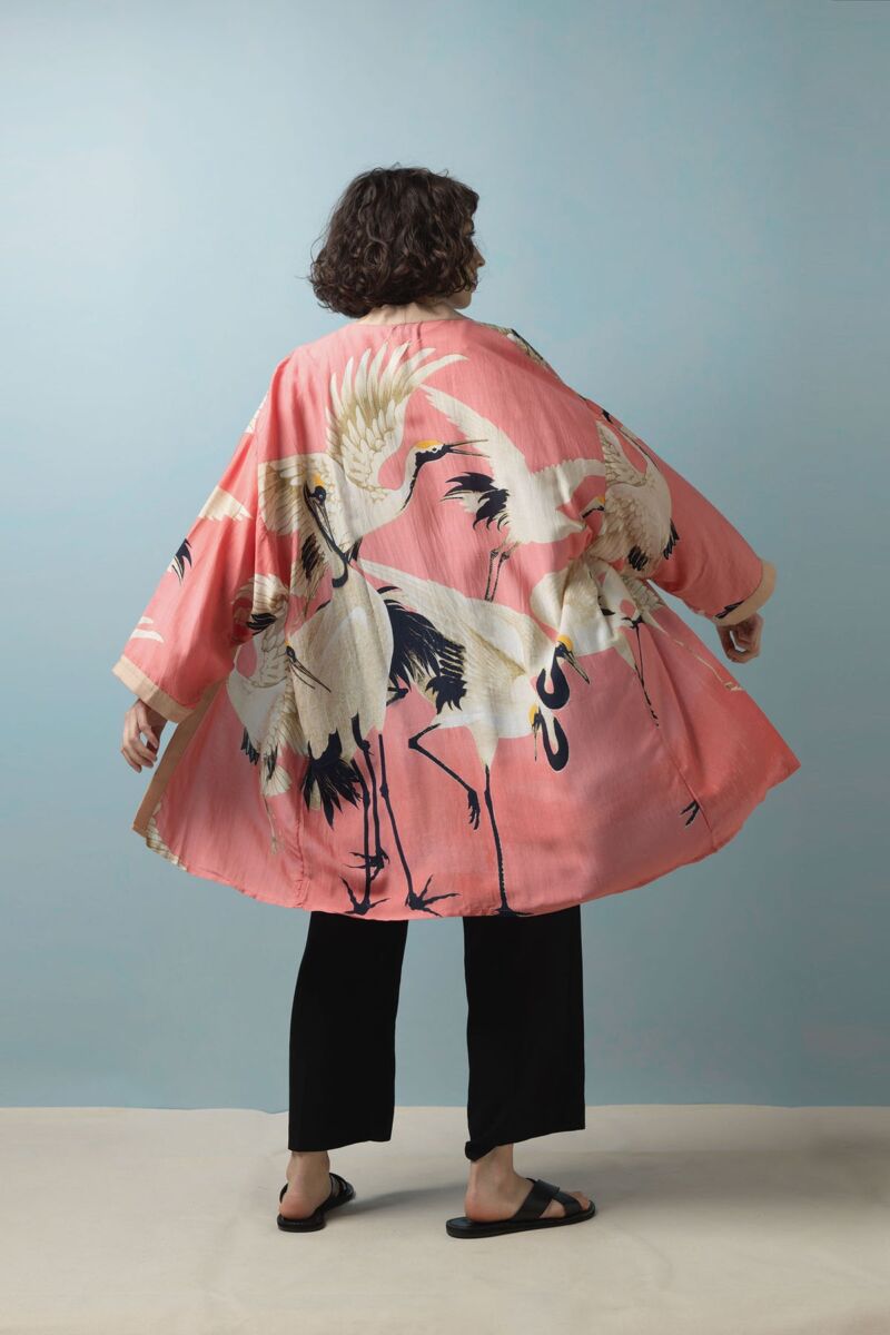 One Hundred Stars Stork Collar Kimono Lipstick Pink
