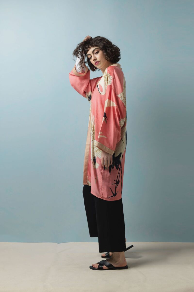 One Hundred Stars Stork Collar Kimono Lipstick Pink