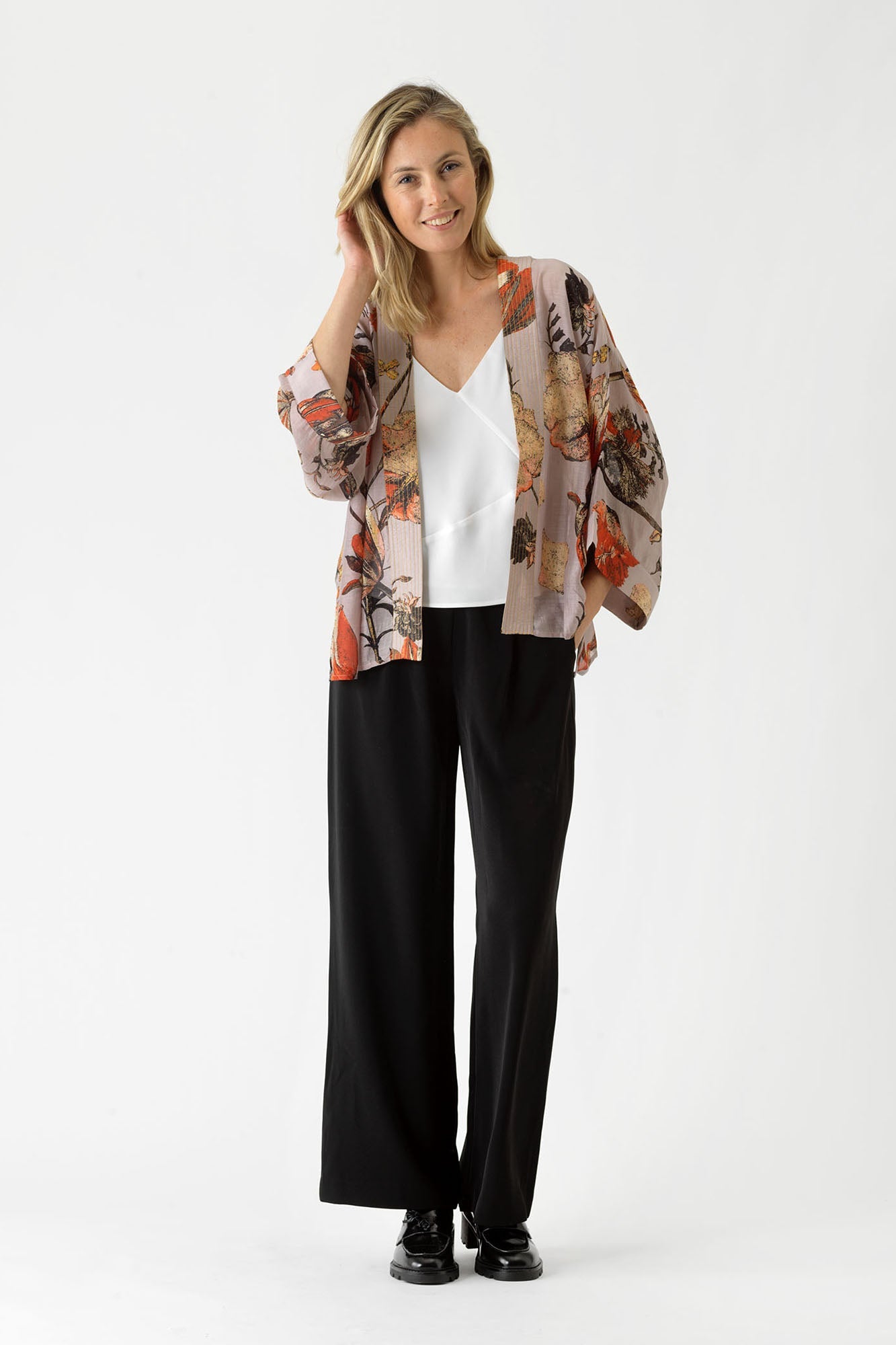 One Hundred Stars Tulip Kimono Red 