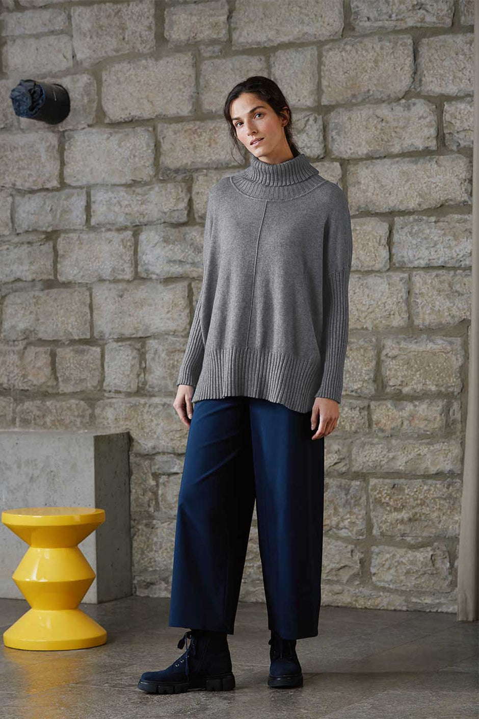 Cora Long Rollneck Vest Dark Grey Melange