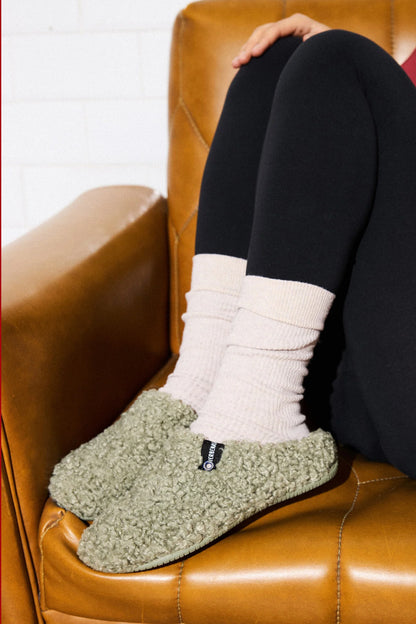 York Curly Slippers